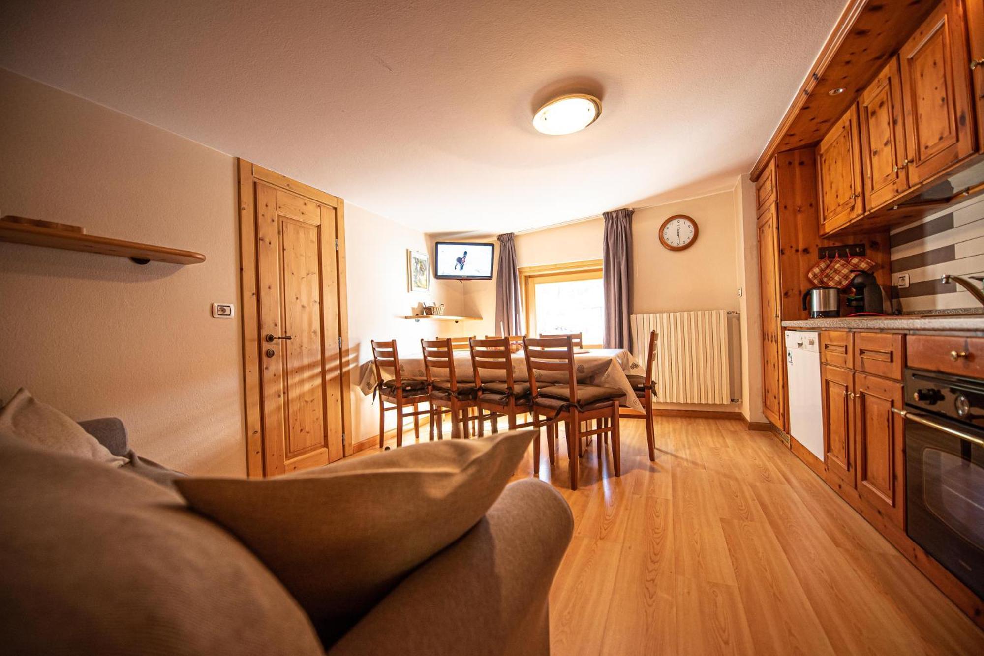 Apartments & Rooms Myholidayليفينو المظهر الخارجي الصورة